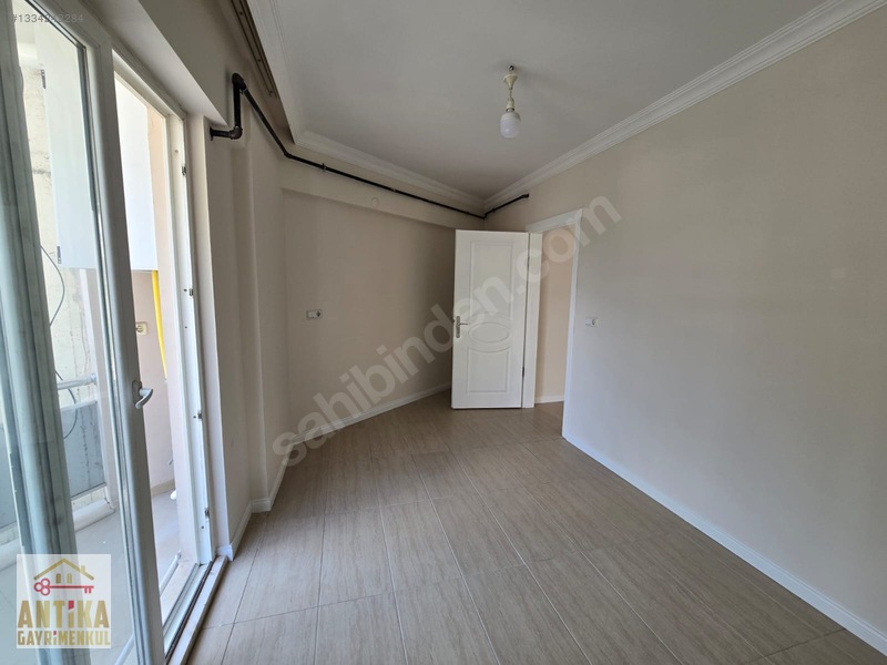 Antika Gayrimenkul'den Yeni Mahallede Kiralık Arakat Daire — fotoğraf 10