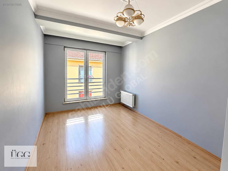 Ügg'den Ömerağa Mah.sur Sitesinde Kiralık 3+1 Daire — fotoğraf 9