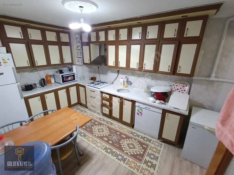 Bergama Merkez Berkm Karşısı Asansörlü 5+1 Dubleks Eşsiz Konumda — fotoğraf 5