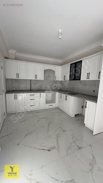 Yavuz Emlaktan Demirkentte Kiralık Daire 2+1 100m2 — fotoğraf 2