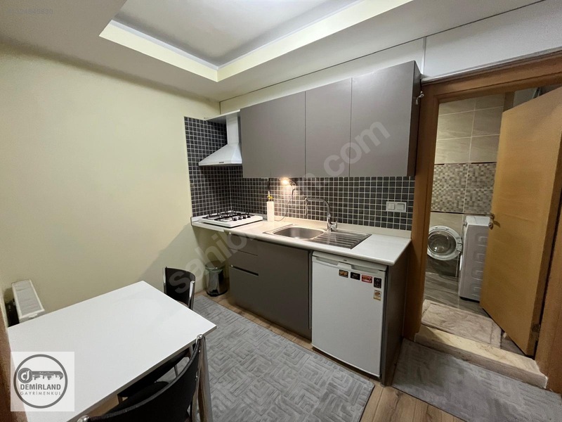 Demirland'dan Satılık Mecidiye'de Çarşıya Yakın 1+0 Daire+depo — fotoğraf 10