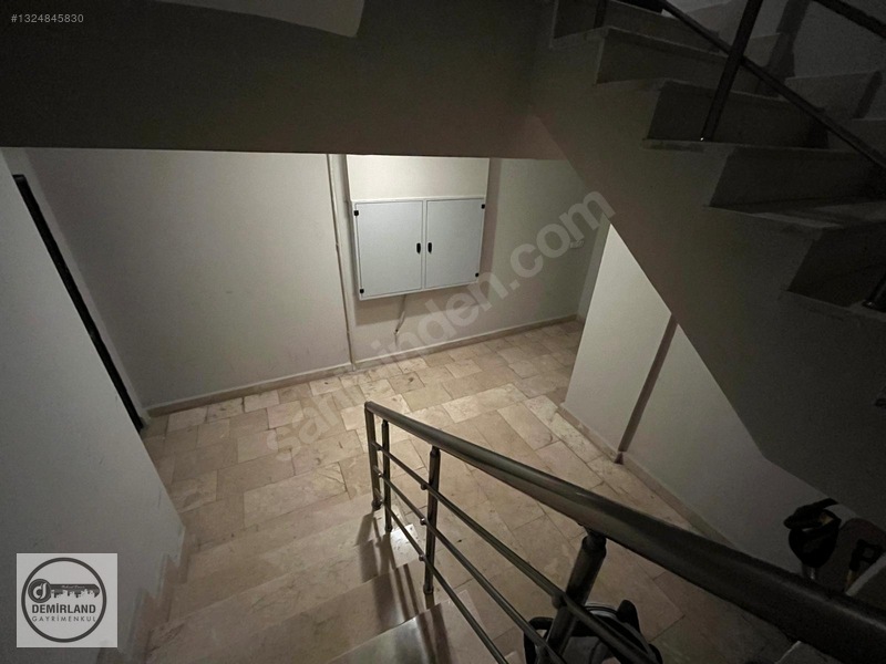 Demirland'dan Satılık Mecidiye'de Çarşıya Yakın 1+0 Daire+depo — fotoğraf 25