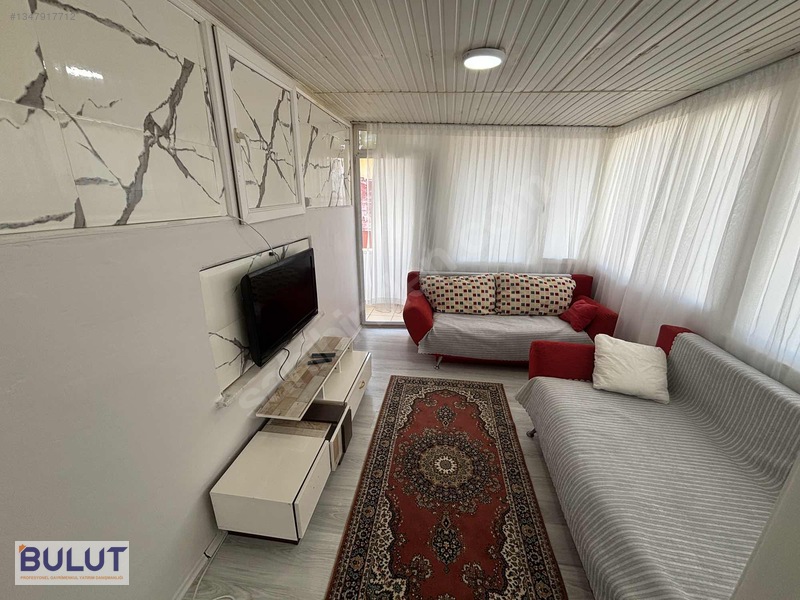 Bulut Emlak; Sahile Yakın Tranvay Altında Eşyalı 2+1 — fotoğraf 12