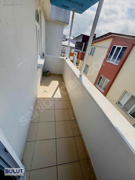 Bulut Emlak; Sahile Yakın Tranvay Altında Eşyalı 2+1 — fotoğraf 17