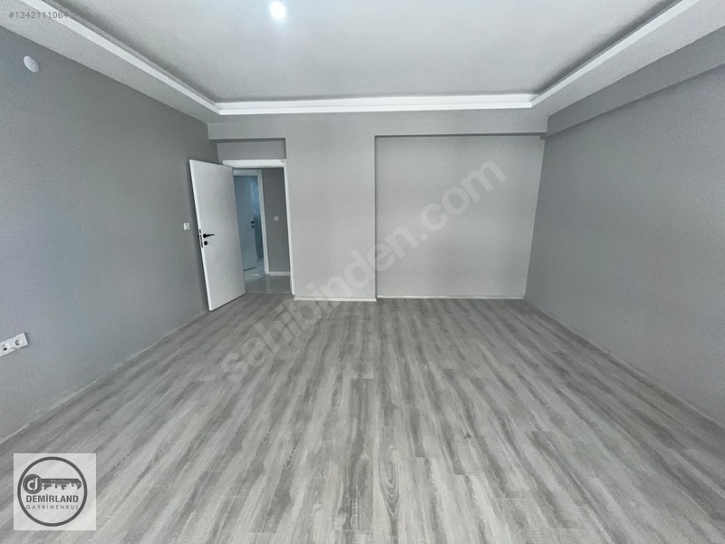 Demirland'dan Satılık Erka Çarşı Yanı 3+1 Sıfır Arakat Daire — fotoğraf 4
