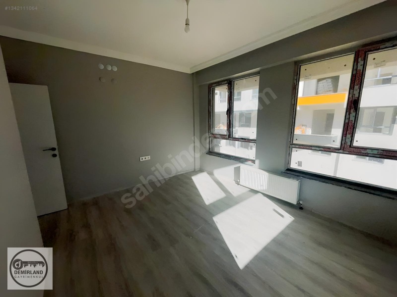 Demirland'dan Satılık Erka Çarşı Yanı 3+1 Sıfır Arakat Daire — fotoğraf 22