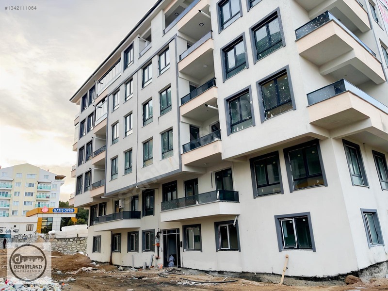 Demirland'dan Satılık Erka Çarşı Yanı 3+1 Sıfır Arakat Daire — fotoğraf 25
