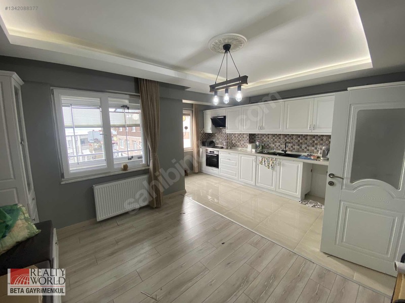 Rw Beta Belediye Evlerinde Deniz Manzaralı Kiralık 2+1 Daire — fotoğraf 17