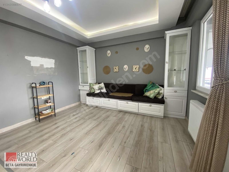 Rw Beta Belediye Evlerinde Deniz Manzaralı Kiralık 2+1 Daire — fotoğraf 20