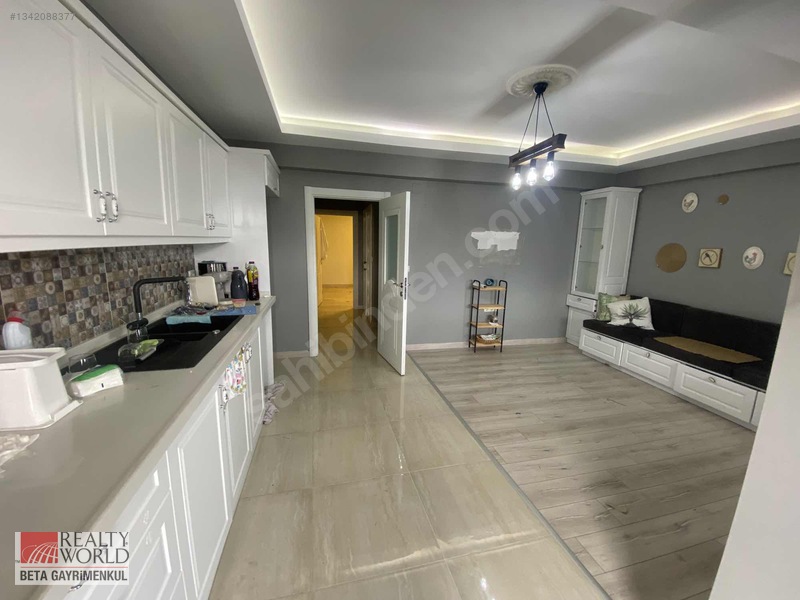 Rw Beta Belediye Evlerinde Deniz Manzaralı Kiralık 2+1 Daire — fotoğraf 22