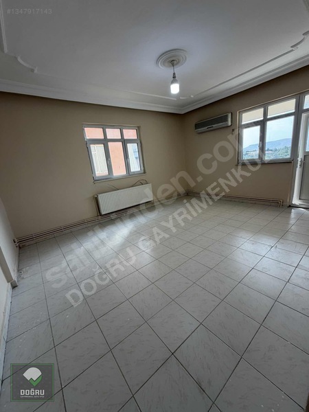 Doğru Gayrimenkul'den Koop Mah Kiralık 3+1 Daire — fotoğraf 4