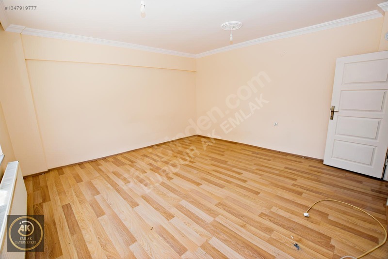Burdur Ak Emlak'tan Kiralık Zafer Mahallesinde 2+1, 100 M² — fotoğraf 7