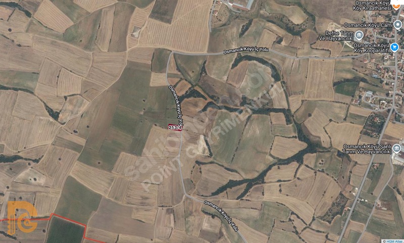 Point Premium'dan Osmancıkta Yola Cepheli 1.346 M2 Satılık Tarla — fotoğraf 4