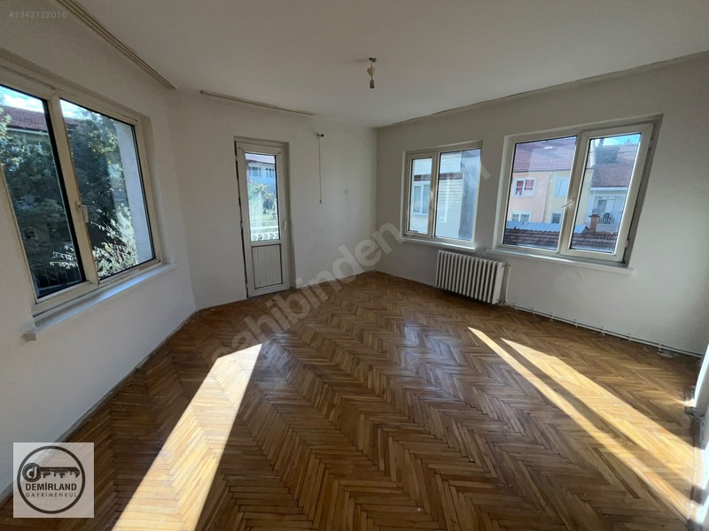 Demirland'dan Kiralık Fatih Mahallesinde 3+1 Daire — fotoğraf 11