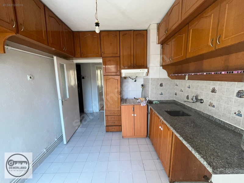 Demirland'dan Kiralık Fatih Mahallesinde 3+1 Daire — fotoğraf 15