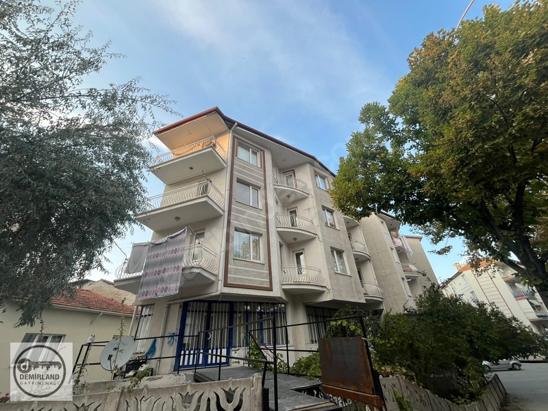 Demirland'dan Kiralık Fatih Mahallesinde 3+1 Daire — fotoğraf 19
