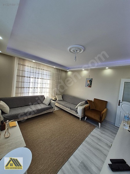 Pazar Sokağında Köşe 2+1 95 M2 Ebevyen Banyolu — fotoğraf 16