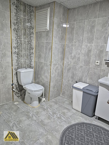 Pazar Sokağında Köşe 2+1 95 M2 Ebevyen Banyolu — fotoğraf 27