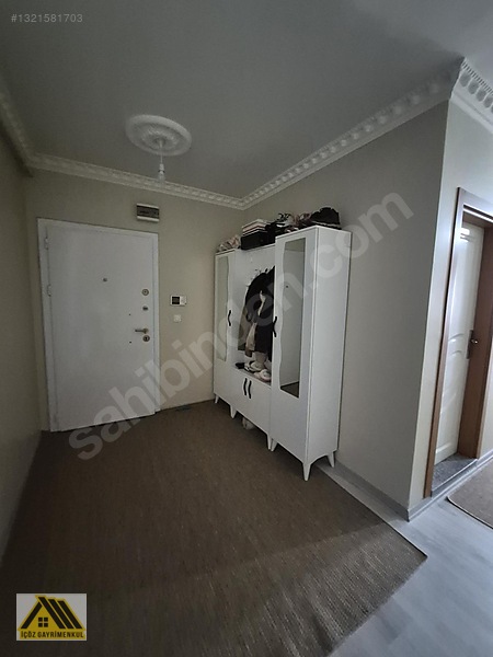 Pazar Sokağında Köşe 2+1 95 M2 Ebevyen Banyolu — fotoğraf 32