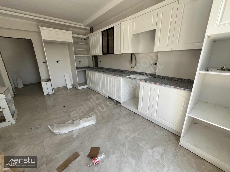 Arstu Gm. Haliseden Altınşehirde Kiralık Sıfır 4+1 — fotoğraf 5