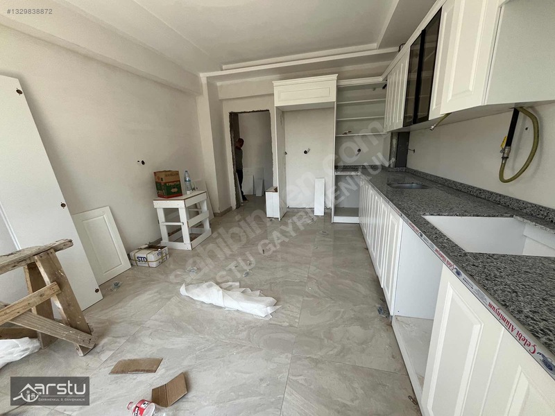 Arstu Gm. Haliseden Altınşehirde Kiralık Sıfır 4+1 — fotoğraf 7