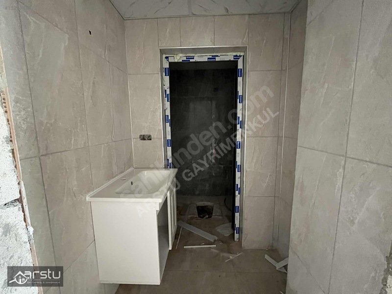 Arstu Gm. Haliseden Altınşehirde Kiralık Sıfır 4+1 — fotoğraf 18
