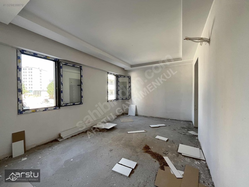 Arstu Gm. Haliseden Altınşehirde Kiralık Sıfır 4+1 — fotoğraf 21