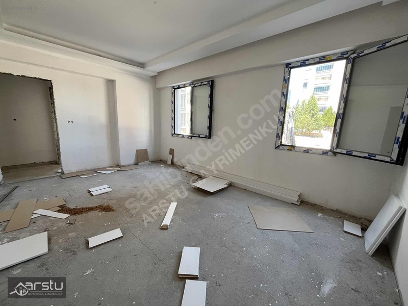 Arstu Gm. Haliseden Altınşehirde Kiralık Sıfır 4+1 — fotoğraf 25