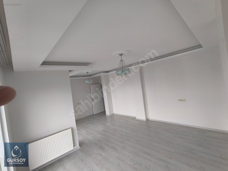 Gürsoylardn Siteler Mahalesnde Satılık 4+1 172 M² Daire + Teras — fotoğraf 2
