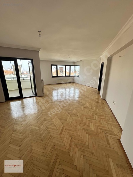 Sancak Mahallesi Ufuk Sitesinde 4+1 — fotoğraf 2
