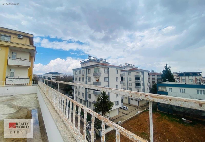 Binevler Mahallesinde Komple Kiralık Ticari Bina 1000m2 20 Odalı — fotoğraf 4