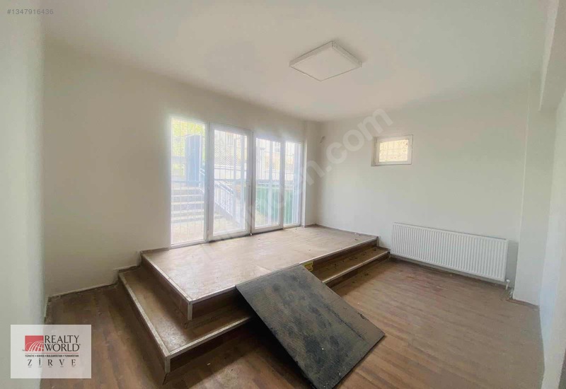 Binevler Mahallesinde Komple Kiralık Ticari Bina 1000m2 20 Odalı — fotoğraf 12