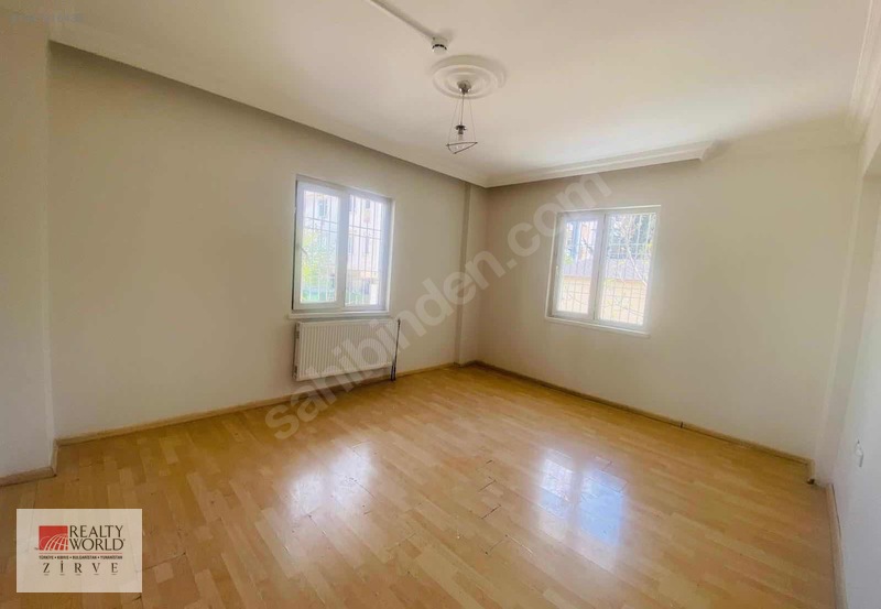 Binevler Mahallesinde Komple Kiralık Ticari Bina 1000m2 20 Odalı — fotoğraf 16