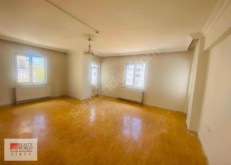 Binevler Mahallesinde Komple Kiralık Ticari Bina 1000m2 20 Odalı — fotoğraf 28