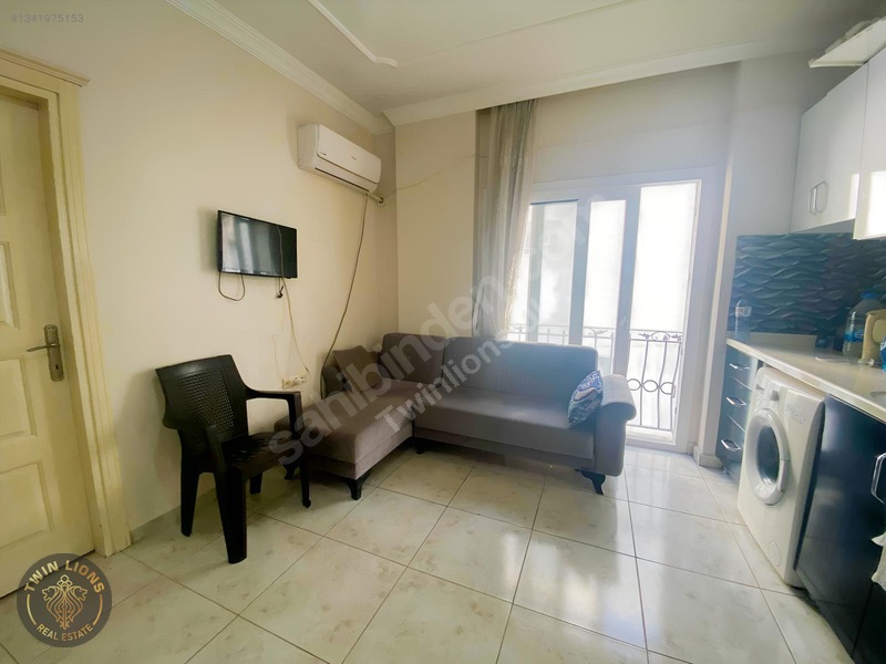 İskenderun Meydan Mahallesi Satılık Full Eşyalı 1+1 Daire — fotoğraf 7