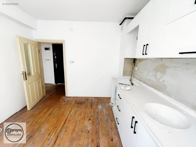Demirland'dan Kiralık Fuatpaşa'da 3+1 Geniş Daireler — fotoğraf 6
