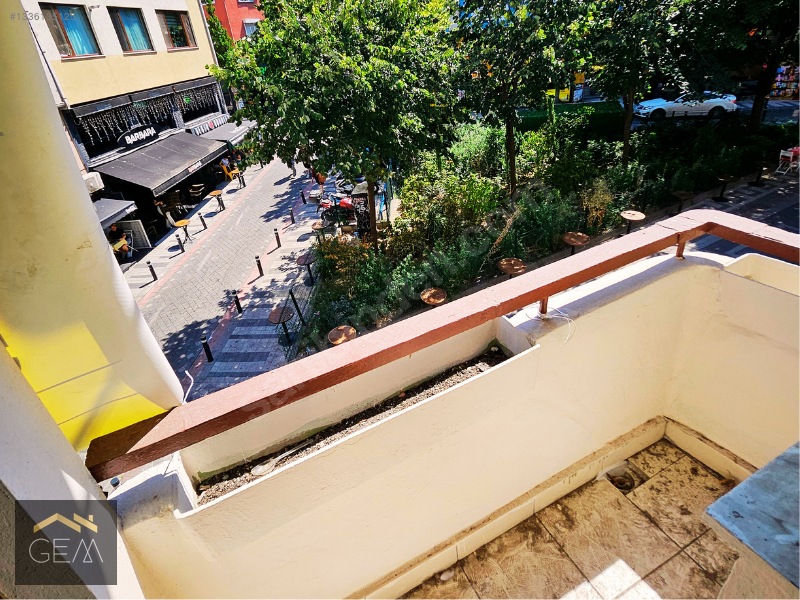 Kadıköy'de Oturum Ve Yatırım İçin İdeal 1.kat - 3+1 Aile Dairesi — fotoğraf 8