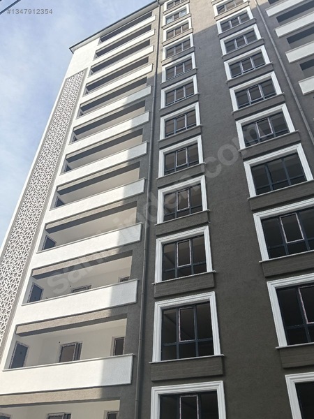 Candaroğlu Mahallesinde Site İçerisi Arakatta Satılık 2+1 Daire — fotoğraf 5