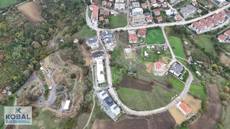 Serdivan Çatalçeşmede 610 M² İmarlı Manzaralı Arsa — fotoğraf 5