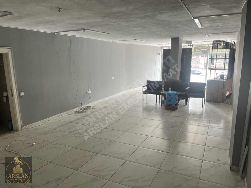 Antalya Kepez'de 120 M2 Depolu Kiralık Dükkan — fotoğraf 8