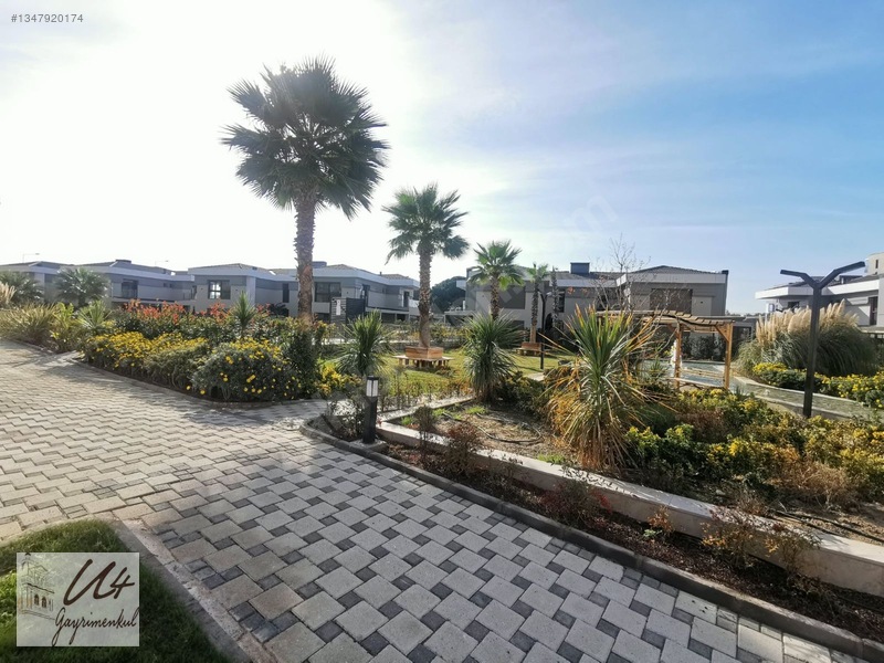 Çiğli Green Park'ta 125 M2 3+1 Peyzaj Manzaralı Sıfır Daire... — fotoğraf 24