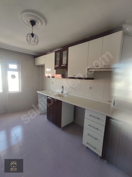 Etimesgut Alsancak Mah. Köşe Ön Cephe 3+1 Kiralık Daire — fotoğraf 4