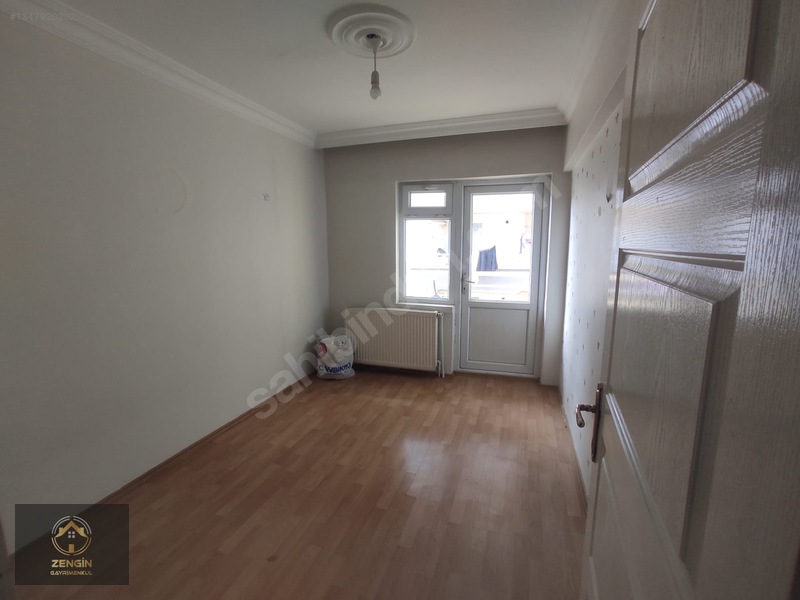 Etimesgut Alsancak Mah. Köşe Ön Cephe 3+1 Kiralık Daire — fotoğraf 8