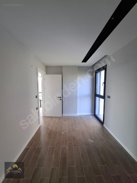 Kuşadası Soğucak Satılık Müstakil Arsa İçinde Özel Havuzlu Villa — fotoğraf 23