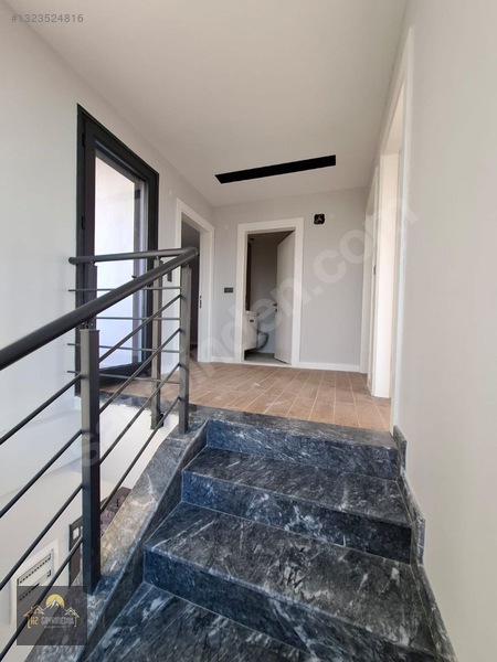 Kuşadası Soğucak Satılık Müstakil Arsa İçinde Özel Havuzlu Villa — fotoğraf 25