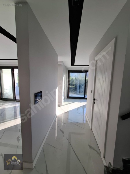Kuşadası Soğucak Satılık Müstakil Arsa İçinde Özel Havuzlu Villa — fotoğraf 28