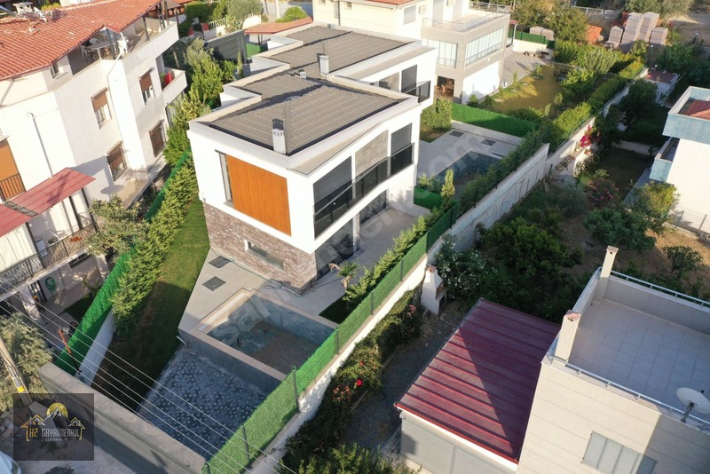 Kuşadası Soğucak Satılık Müstakil Arsa İçinde Özel Havuzlu Villa — fotoğraf 33