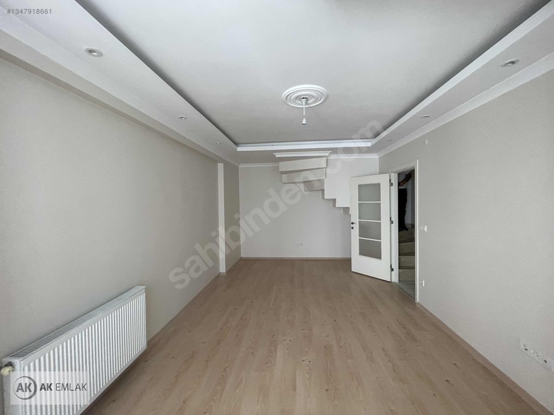 Ak Gayrimenkuldan Acil Satılık 4+1çatı Dubleks150m2 — fotoğraf 22