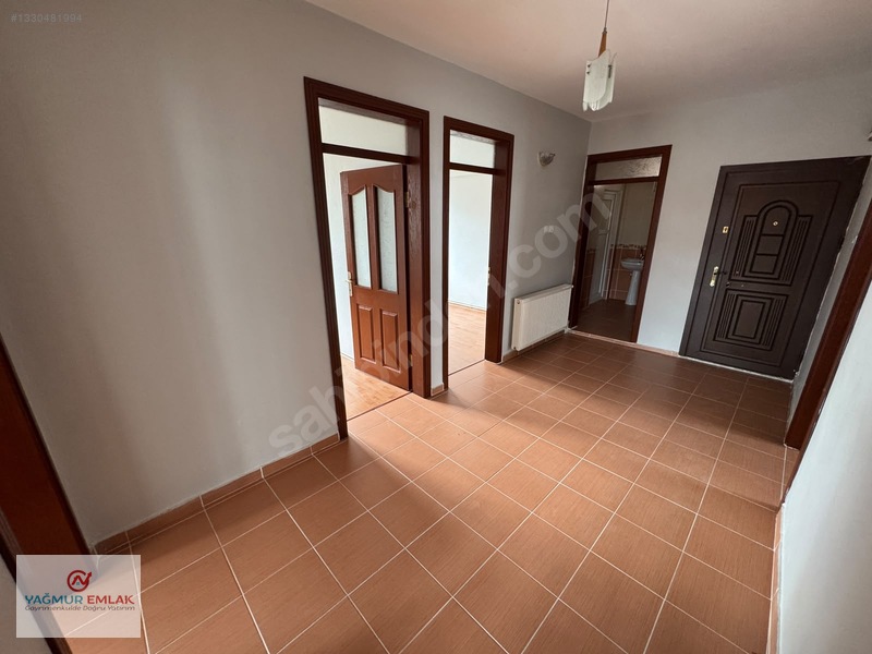 Yağmur Emlak'tan Derebahçe'de 4+1 Geniş Ferah Kiralık Daire — fotoğraf 4