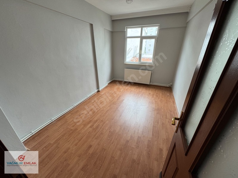 Yağmur Emlak'tan Derebahçe'de 4+1 Geniş Ferah Kiralık Daire — fotoğraf 5